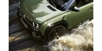  Menő terepes hangulatban támad a legújabb retró Renault  