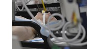  Besorozták a magánorvosokat az állami kórházakba Görögországban  