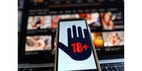  Pornóoldalakat vizsgál az EU, mert a gyerekek egy kattintással hozzáférhetnek a tartalmukhoz  