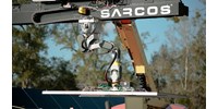  Olyan robotot fejlesztett egy amerikai cég, ami 40 százalékkal gyorsíthatja fel a napelemfarmok telepítését – videó  
