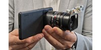  Az 1914-ben kiadott kompakt fényképezőgéptől a 15 millió forintos kínai mobilig – a Leica német központjában jártunk  