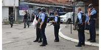  Elfogtak a szerbek három koszovói rendőrt  