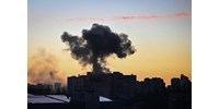  Klicsko: Kijevben lakóházakat ért tüzérségi támadás  