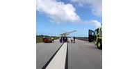 Sárkányrepülővel landolt Floridában két kubai menekült  