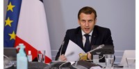  A gázkereskedelem rubelesítéséről tárgyalt Putyin és Macron  