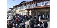  Cigándon a fideszes polgármester megakadályozta a szakrendelő bezárását, de most államosítják  