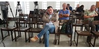  Javult Galambos Lajos egészségi állapota a szabad levegőn  