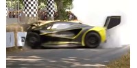 Rosszul indult az idei Goodwood, a rajtnál összetörték a 2000 lóerős hiperautót