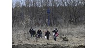  Több tízezren jutottak ki ostromlott városokból, Harris Varsóban tárgyal ? percről percre az orosz-ukrán háborúról  