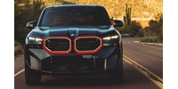 Új dizájnerfőnököt kap a BMW