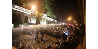  Sokakat őrizetbe vettek a külföldiügynök-törvény ellen tüntető grúzok közül  
