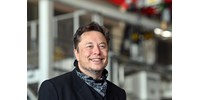  Elon Musk lett az év embere a Time-nál  