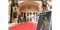  Megírták, hogy az Operettszínház 10 milliót fizet egy énekesének, erre megváltoztatták a közérdekű adatokat  