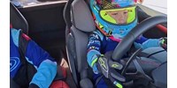 Ötéves, de 300 km/h felett hajt egy Lamborghinit ez a kissrác – videó