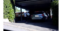 Vizsgálja a rendőrség, visszaélés-e, hogy az önkormányzat takarítónője Pokorni Zoltánnál is dolgozott