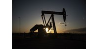  Három éve először nyolcvan dollár felett az olaj ára  