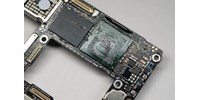 Milliárd dolláros kérdés, amiből per és kereskedelmi háború is lehet: hogyan kerül embargós chip a Huawei új telefonjaiba?