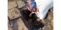  Több mint 3300 éves, sértetlen temetkezési barlangot találtak Izraelben  