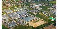 A Greenpeace szerint trükköznek a komáromi akkumulátorgyárhoz köthető kibocsátási határértékekkel