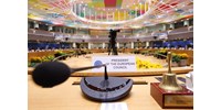 Már megint Orbán Viktortól lehet hangos az EU-csúcs