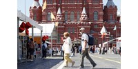  Csak augusztusban 49 ezren haltak meg a koronavírus miatt Oroszországban  