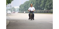 Japánnak elege van a motorizált bőröndökből, több reptér ki is tiltotta azokat a területéről