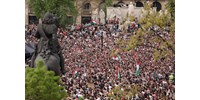 Magyar Péter megtöltötte a Kossuth teret és ettől ugyan a kormány nem mond le, de tanulságai vannak Orbán számára is 