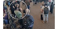  Videót tettek közzé a férfiről, aki mobilról lopva fotózott beszállókártyával szállt fel egy Delta-járatra  