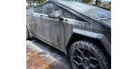 Az új Cybertruck-őrület: hogyan lehet normálisan lemosni a behemótot?