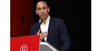  Házkutatást tartottak a spanyol futballszövetségnél, Luis Rubiales is az érintettek között van  