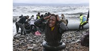  Brüsszel megkönnyítené a menedékkérők kiutasítását  