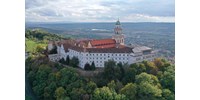  Lézeres távérzékeléssel népes temető nyomaira bukkantak a Pannonhalmi Főapátság udvarán  