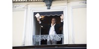 Az algériai mészárlás túlélője csalással vádolja a díjnyertes írót