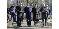  Macron-látogatás: A Kozma utcai zsidó temetőben kezdett a francia elnök  