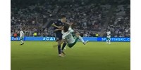  Videó: Sallói lőtt két gólt, majd brutálisan felrúgta az ellenfél játékosát  