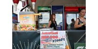 Mit ehet a Hungaroringen az, aki nem vágyik lángosra, kolbászra vagy hamburgerre?