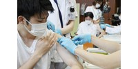  Először regisztráltak 200 ezernél több új koronavírus-fertőzöttet egy napon belül Japánban  