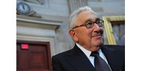 A hatalom a legtökéletesebb afrodiziákum – Henry Kissinger nagy kanállal falta az életet