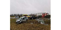  Balesetben halt meg reggel egy házaspár a 6501-es úton  