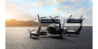 1000 km hatótáv, 300 km/h csúcssebesség: itt a világ első hidrogénhajtású repülő autója
