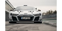 Közutakra szabadított versenyautó ez az új extrém Audi R8