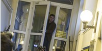  Újra a közmédiánál dolgozik Élő Gábor, akit Lomnici Zoltán kiretusálása miatt bocsátottak el  