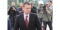  Távozik Menczer Tamás külügyi államtitkár, inkább a Fidesz kommunikációs igazgatója lesz   