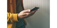  Ez történt: Kihirdette az állam, ki kaphat 20 ezer forintot a mobiljához  