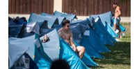 Sok száz sátrat, hálózsákot hagytak hátra a Sziget látogatói