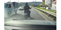  Rádudáltak a motorosra, cserébe megállította a forgalmat az Árpád hídon – videó  