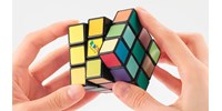  Videón az új Rubik-kocka, amit tényleg lehetetlen kirakni  