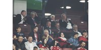 Fotó: Orbán Viktor Orbán Győzővel nézte meg a magyar-szerb meccset