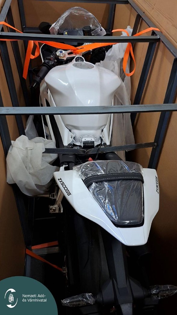 NAV, adóhátralék, motorkerékpár, adótartozás, gazdaság-rss, 