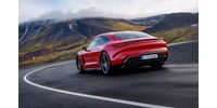Kereken 700 lóerős a legújabb Porsche Taycan GTS